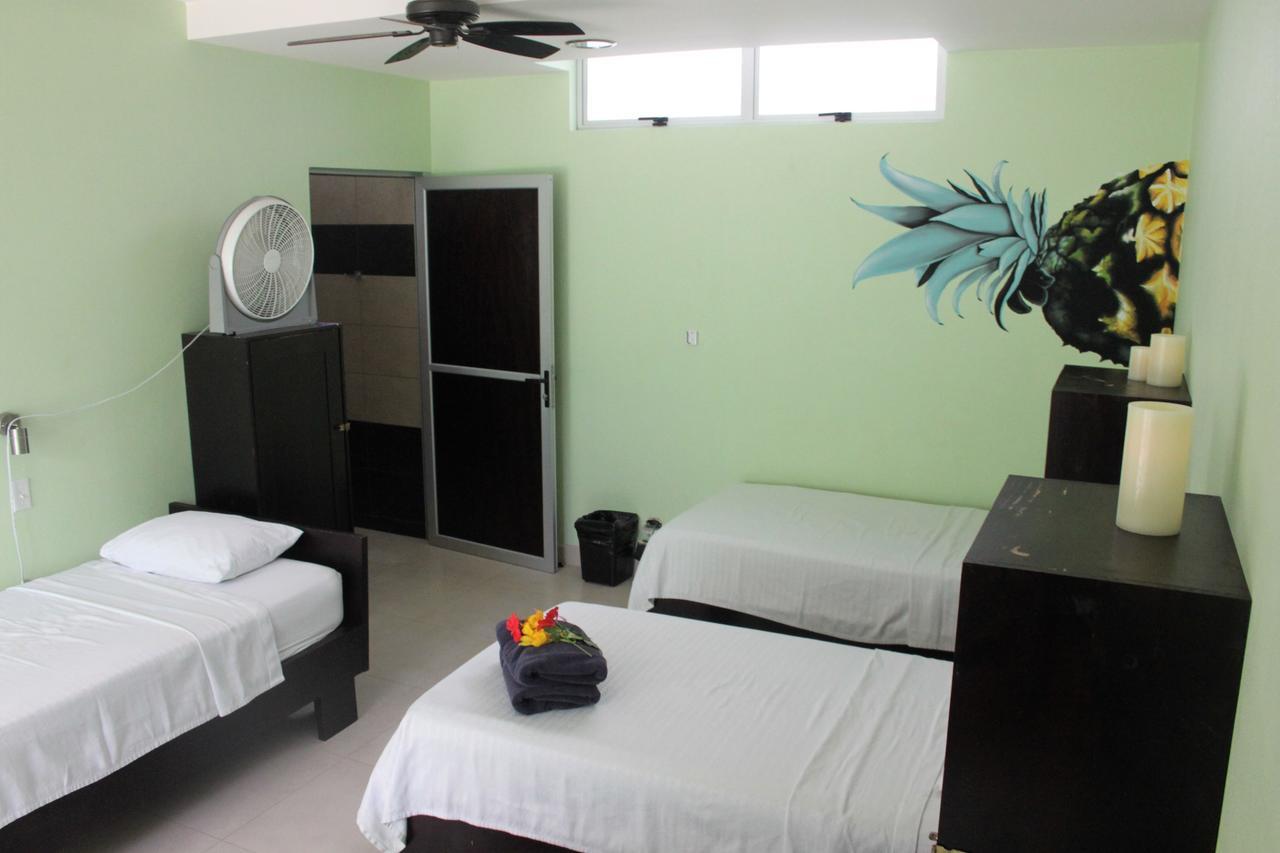 Room2Board Hostel And Surf School Jacó Exterior foto